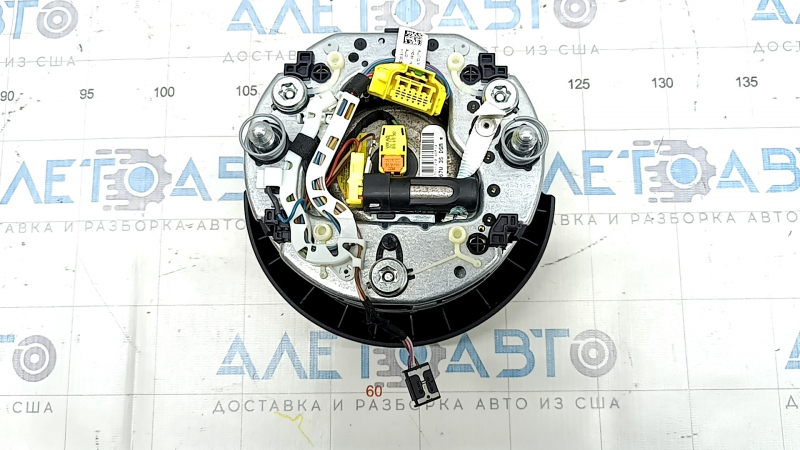 Подушка безопасности airbag в руль водительская Audi A6 C7 12-18 черная sport, царапины