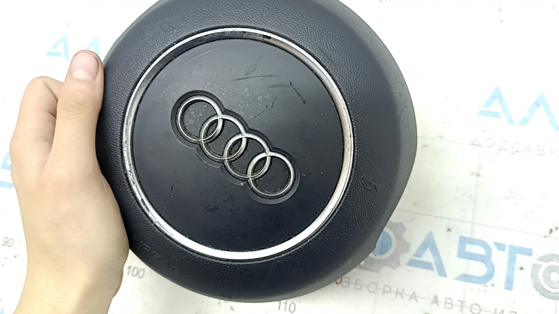 Подушка безопасности airbag в руль водительская Audi A6 C7 12-18 черная sport, царапины