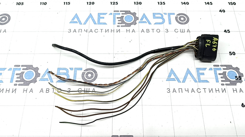 Фишка фары левая Audi A6 C7 16-18 рест, LED