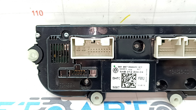 Управление климат-контролем VW Passat b8 16-19 USA с подогревом