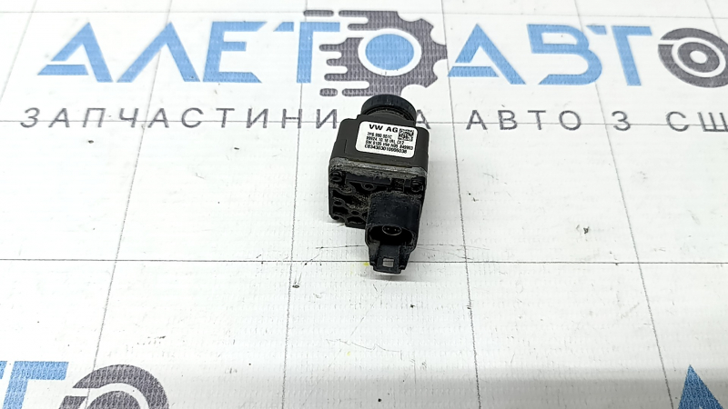 Камера передняя Audi A6 C7 16-18 рест, песок