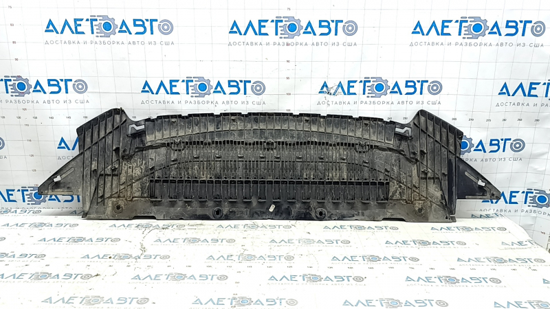 Защита переднего бампера Audi A6 C7 16-18 рест, с губой, затерта, надорвано крепление