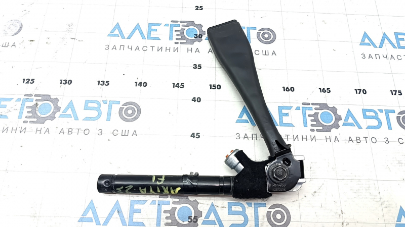 Натяжитель водительского ременя безопасности Nissan Ariya 23-26