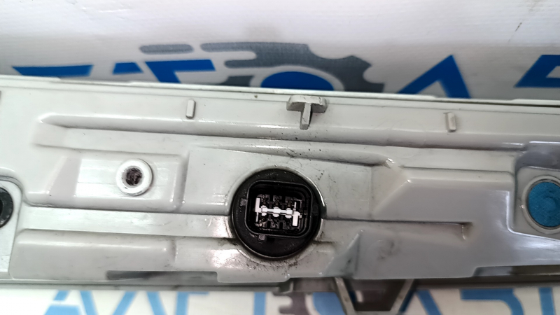 Дневные ходовые огни DRL правые Hyundai Ioniq 5 22-24 треснут, сломано крепление, песок