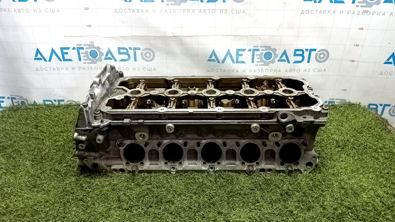Головка блока цилиндров голая VW Jetta 11-18 USA 2.5 с клапанами