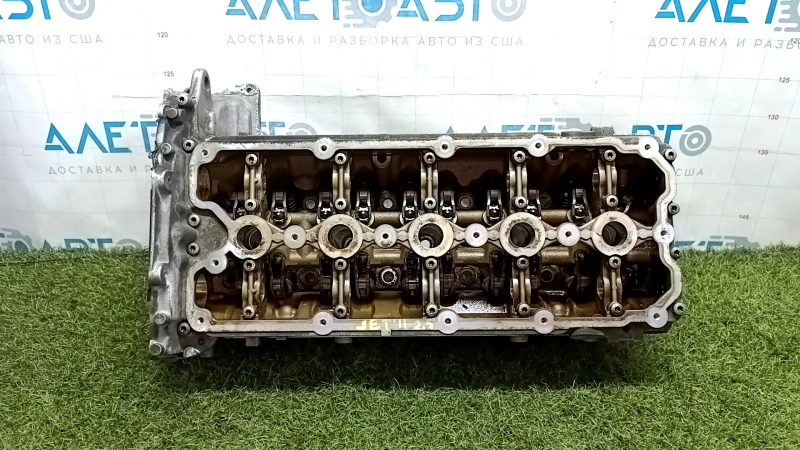 Головка блока цилиндров голая VW Jetta 11-18 USA 2.5 с клапанами
