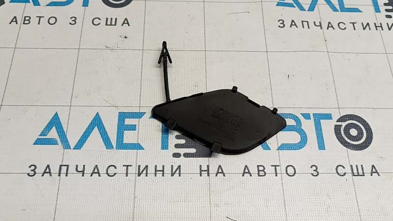 Заглушка буксировочного крюка переднего бампера Ford Fusion mk5 13-16