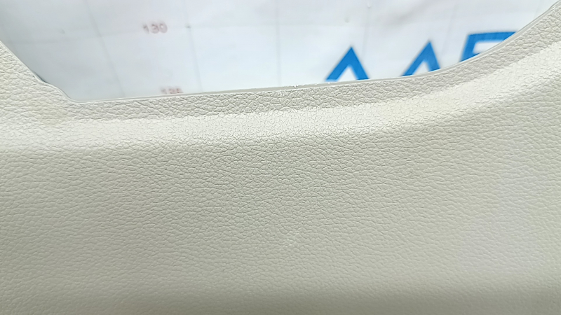 Накладка центральной консоли боковая левая Ford C-max MK2 13-18 серая, царапины, под чистку