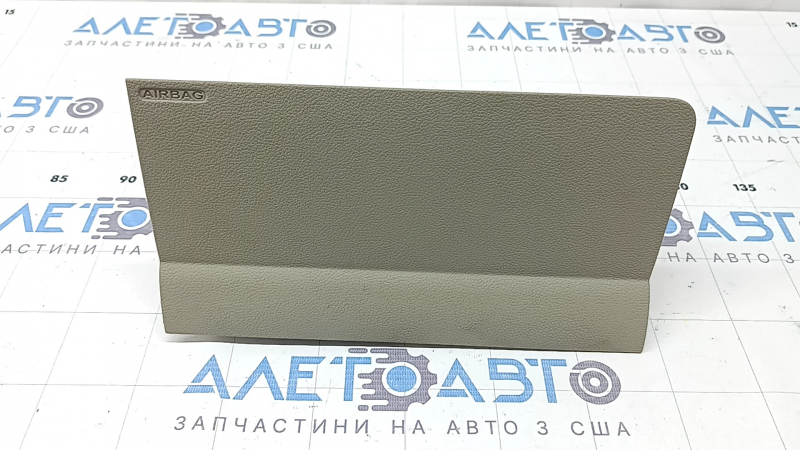 Кадр с безопасностью подушки колена водителя для Ford C-Max 2013-2018, бежевый цвет и ржавый пиропатрон.