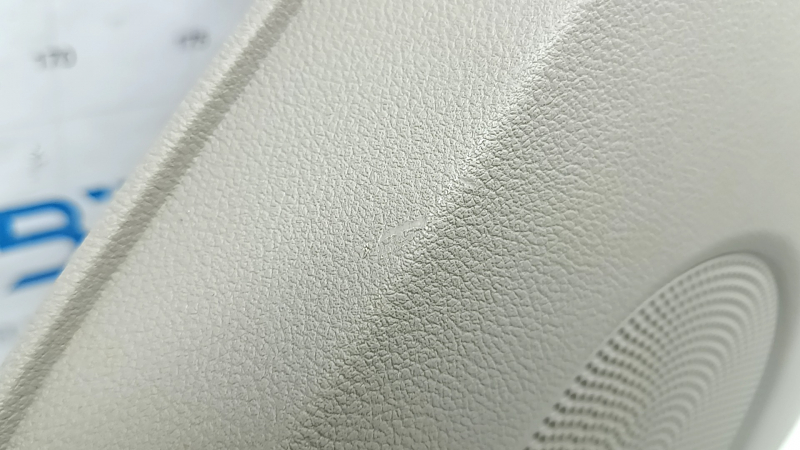 Обшивка двери карточка задняя правая Ford C-max MK2 13-18 бежевая с бежевой вставкой пластик, подлокотник бежевая кожа, под пищалку, с ручкой, царапины, потертости