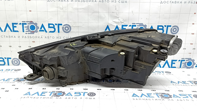Фара передняя правая в сборе Audi A4 B9 17-19 Full LED, песок
