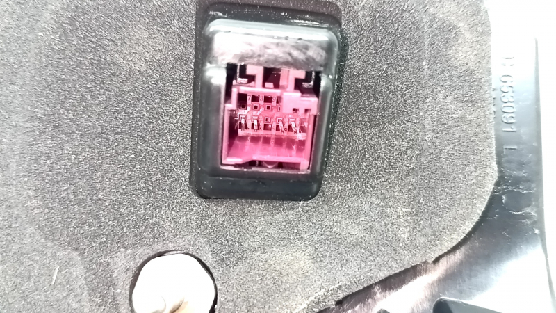 Фонарь внешний крыло левый Mercedes GLC 20-22 LED, царапины