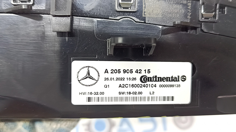 Управление климат-контролем Mercedes GLC 16-22 царапины