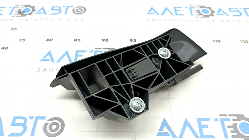 Направляющая ремня безопасности заднего левого Audi A4 B9 17-21 серая