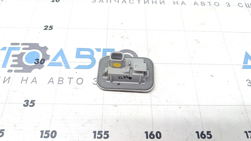 Подсветка номера двери багажника правая Hyundai Ioniq 5 22-26 LED