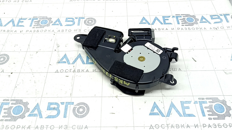 Вентилятор обдува спинки пассажирского сидения Ford Fusion mk5 13-20 сломано крепление