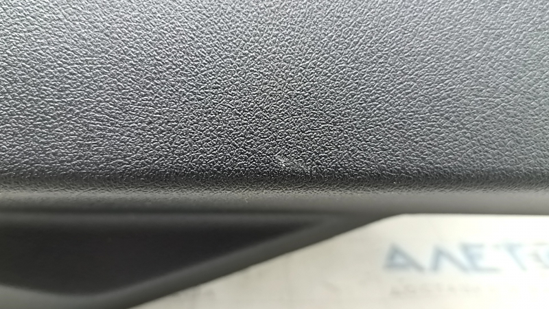 Обшивка задней верхней двери нижняя в сборе BMW X7 G07 19-25 Schwarz, царапины, потерта