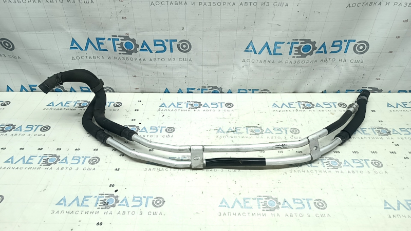 Патрубки отопителя заднего ряда BMW X7 G07 19-23 3.0T 3 часть