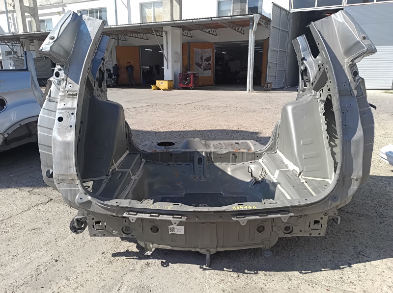 Задняя панель Honda CRV 17-19 на кузове, серебро