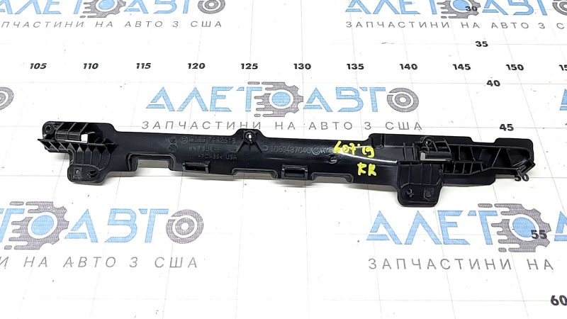 Кронштейн шторки двери задней правой BMW X7 G07 19-26
