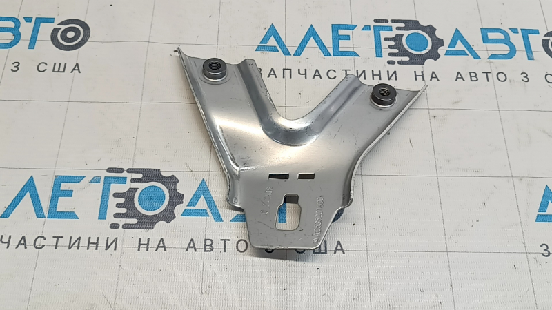 Кронштейн отбойника усилителя переднего бампера левый Mercedes W213 E 300/350 17-23