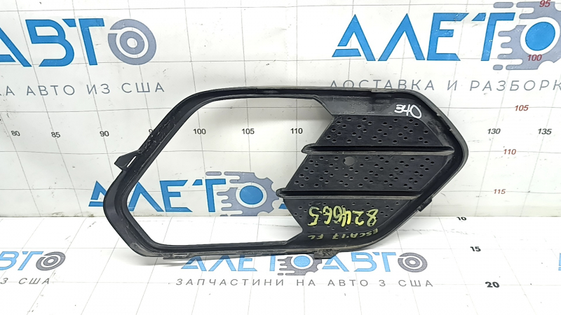 Решетка бампера левая Ford Escape MK3 17-19 рест мат под птф, песок