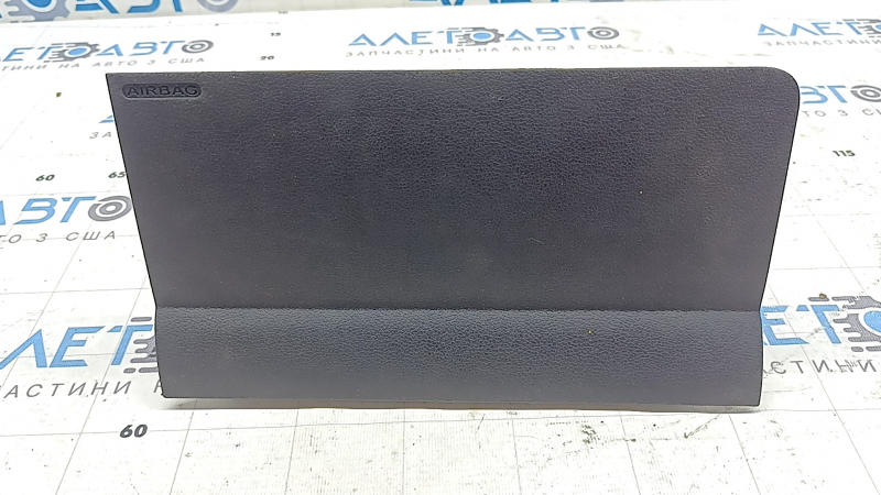 Подушка безопасности airbag коленная водительская левая Ford Escape MK3 13-19 черная, оторвана накладка
