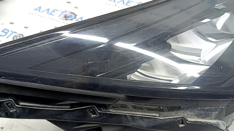 Фара передняя правая Hyundai Sonata 20-23 LED, под полировку