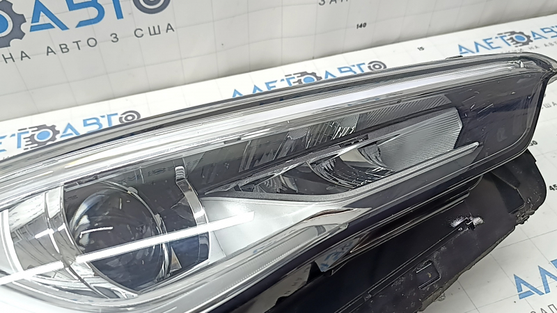 Фара передняя правая в сборе Infiniti QX50 19-22 LED песок