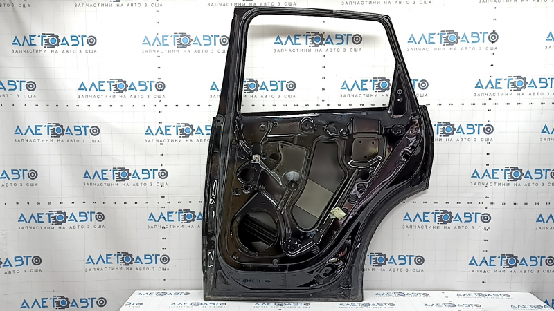 Дверь голая задняя правая Audi Q5 8R 09-17 черный LY9B, тычки, вмятины