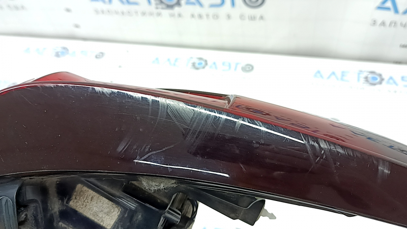 Фонарь внешний крыло левый Mazda CX-30 20-23 LED, царапины