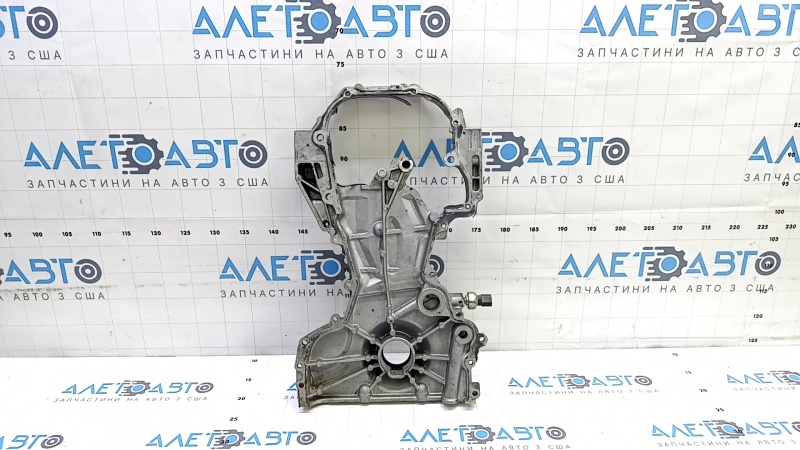 Передняя крышка двигателя Nissan Altima 13-16 2.5 без маслянного насоса