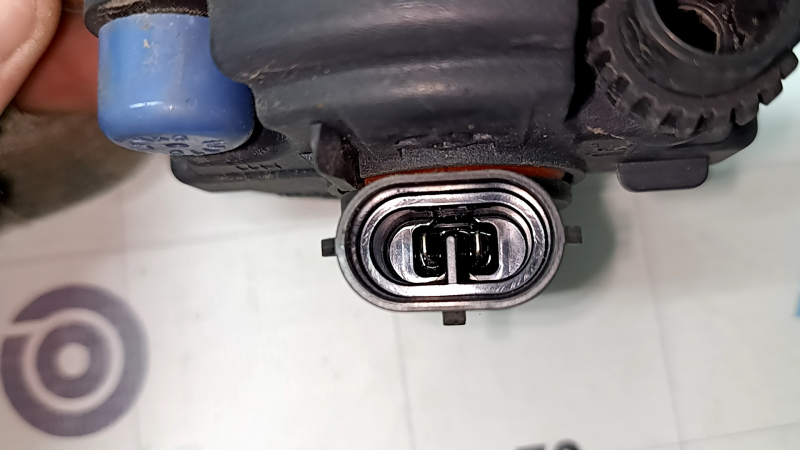 Противотуманная фара птф правая Toyota Camry v40 песок
