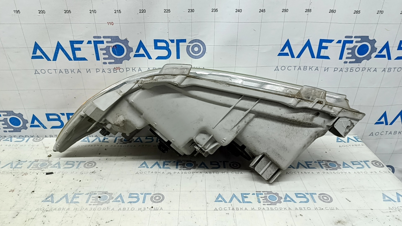 Фара передняя правая Toyota Camry v40 07-09 голая, галоген, под полировку