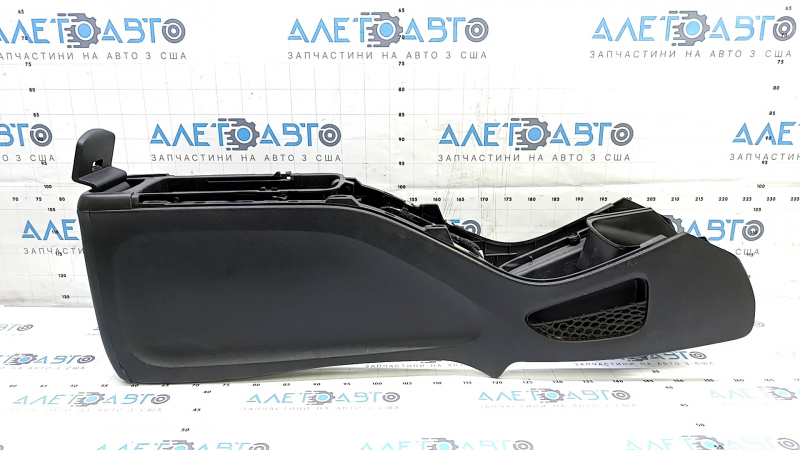 Консоль центральная подлокотник Dodge Journey 11-20 черная, царапины, без подлокотника