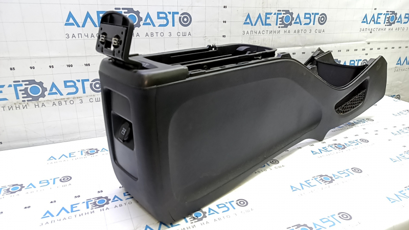 Консоль центральная подлокотник Dodge Journey 11-20 черная, царапины, без подлокотника