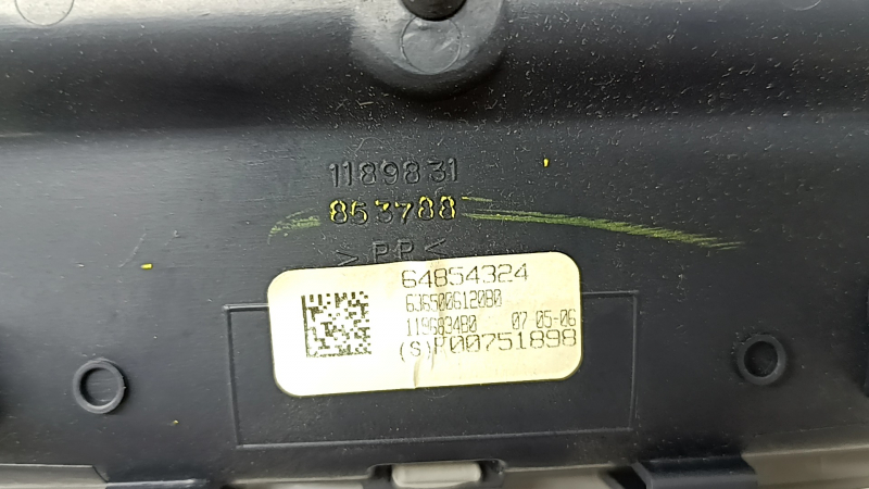Плафон освещения передний Toyota Camry v40 серый, под люк, Homelink, трещины