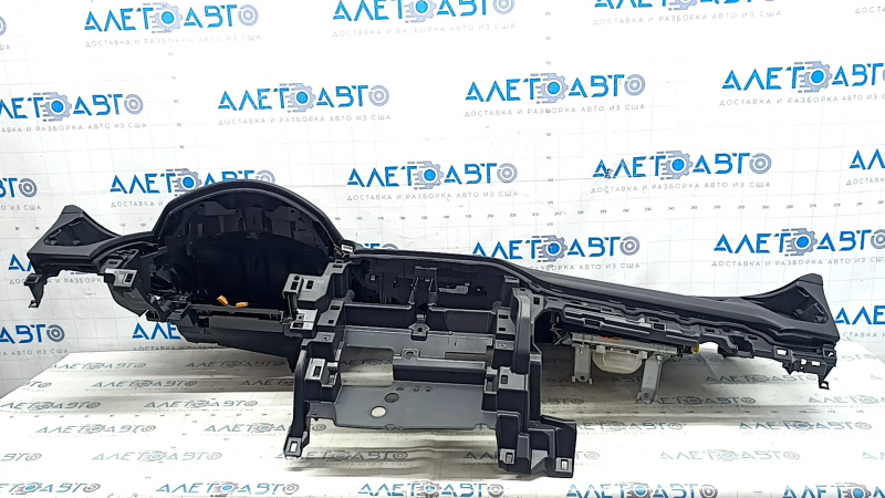 Торпедо передняя панель с AIRBAG Mazda CX-9 16-23 BOSE, черная, царапины