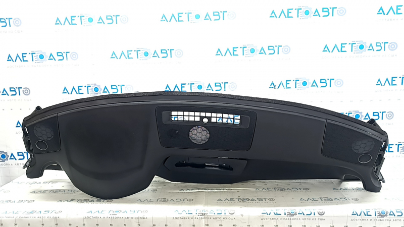 Торпедо передняя панель с AIRBAG Mazda CX-9 16-23 BOSE, черная, царапины
