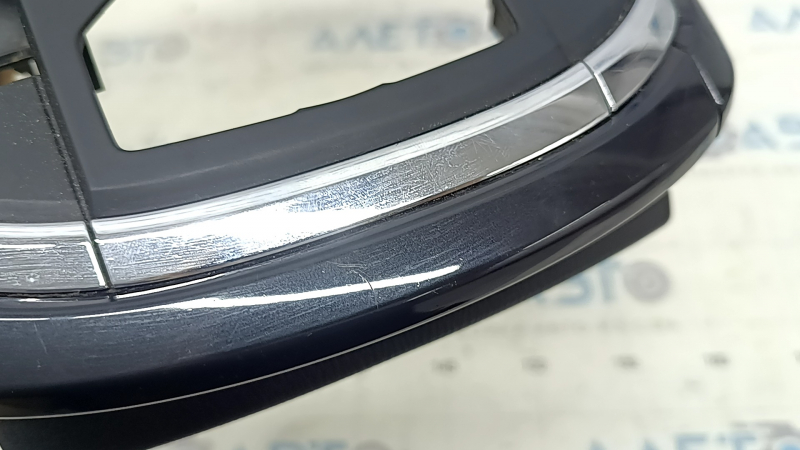 Накладка центральной консоли Mazda CX-9 16-19 царапины