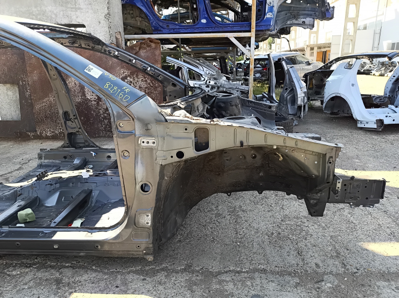 Четверть передняя правая Toyota Camry v40 на кузове, графит