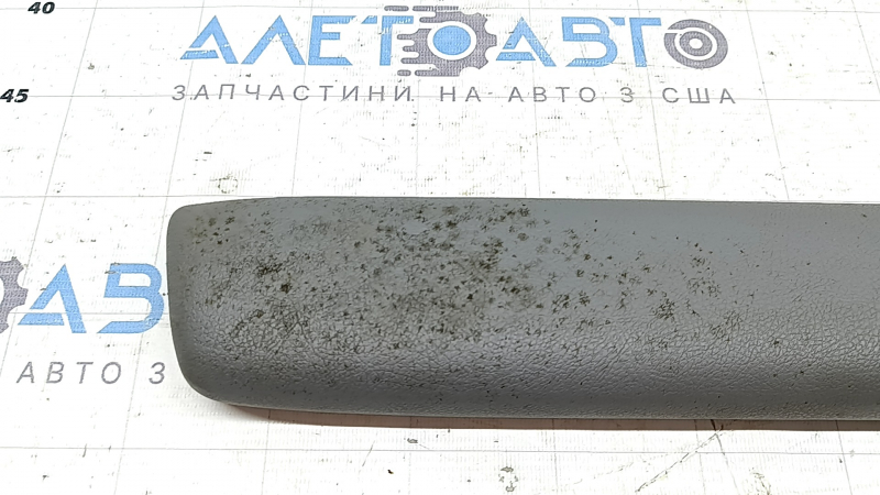 Подлокотник центральной консоли правый Toyota Sienna 21-24 кожа серая, под химчистку