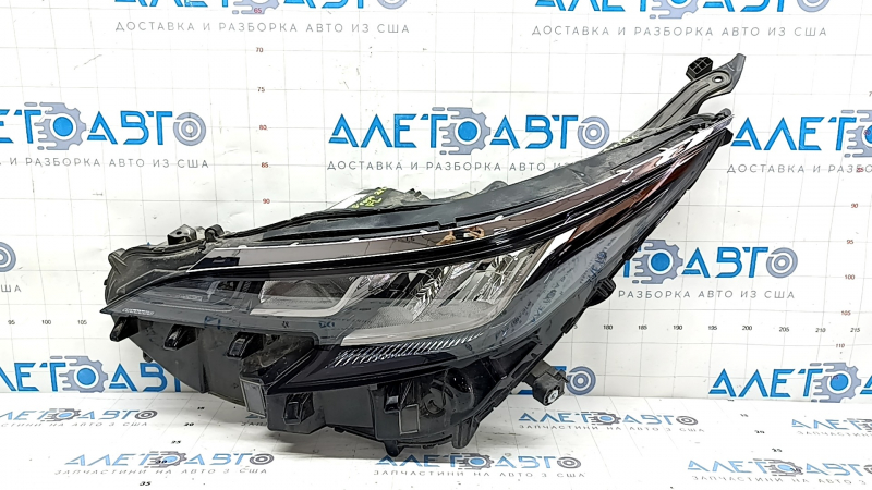 Фара передняя левая Toyota Sienna 21-24 LED, LE, XLE, Led, надломано крепление