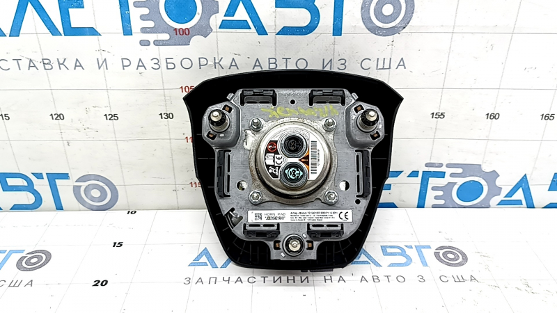 Подушка безопасности airbag в руль водительская Toyota Sienna 21-26 черная, потерта