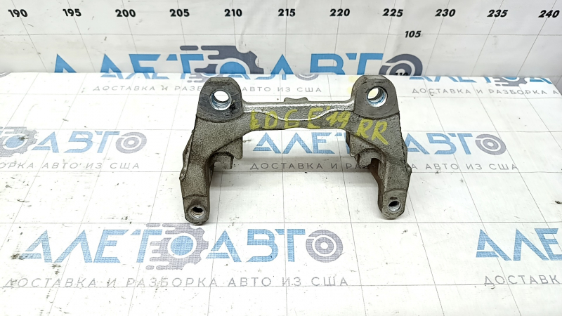 Скоба суппорта задняя правая Ford Edge 15-24