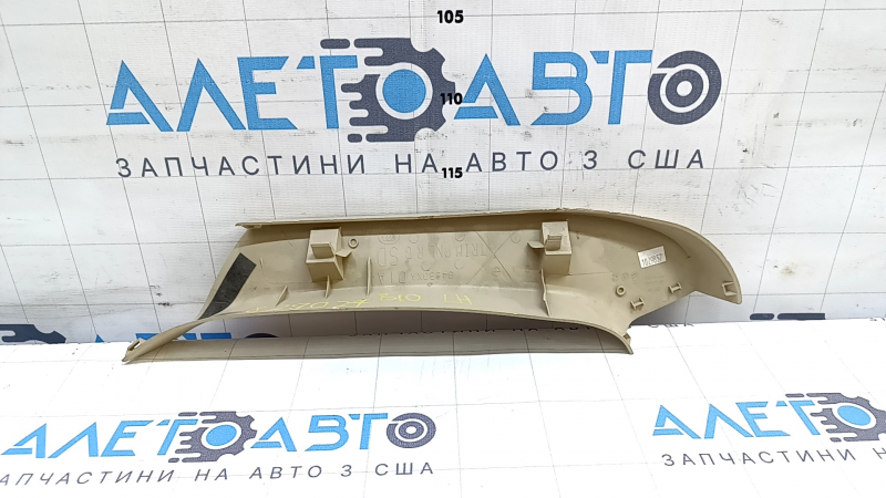 Обшивка двери багажника левая Subaru b10 Tribeca, бежевая, царапины, тычки