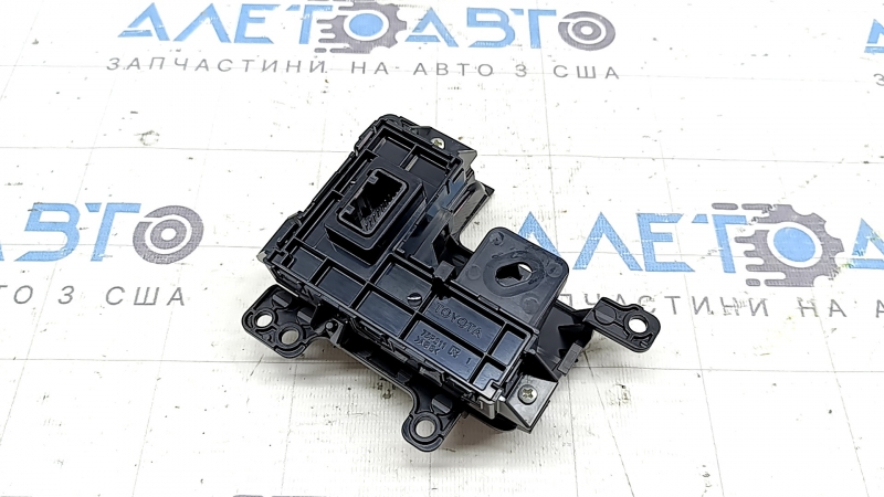 Блок кнопок центральной консоли Toyota Sienna 21-26 черный глянец, царапины