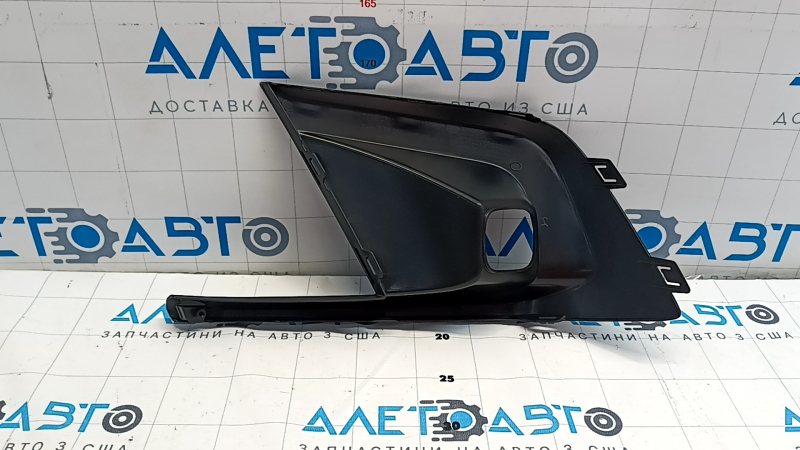 Обрамление птф правое Honda Civic XI FE/FL 22-26 без парктроника