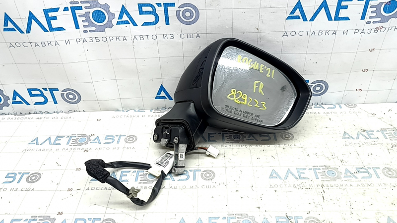 Зеркало боковое правое в сборе Nissan Rogue 21-24 BSM, 7 пинов, с поворотником, с подогревом, черное
