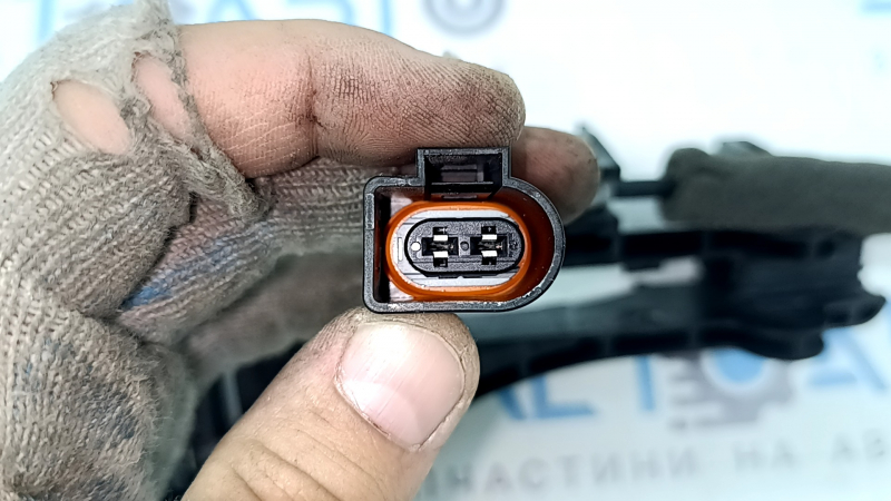 Механизм ручки двери передней правой Porsche Macan 15-26 под keyless